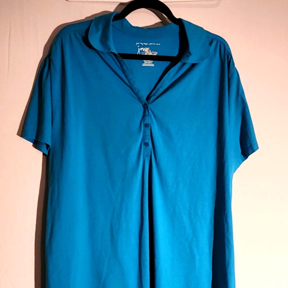 V-neck top